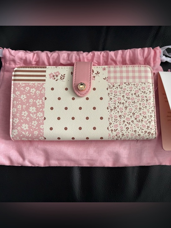 Poppy & Peonies Handbags - Poppy and Peonies Pink Patchwork Floral & Polka Dot Women's Go Anywhere Wallet